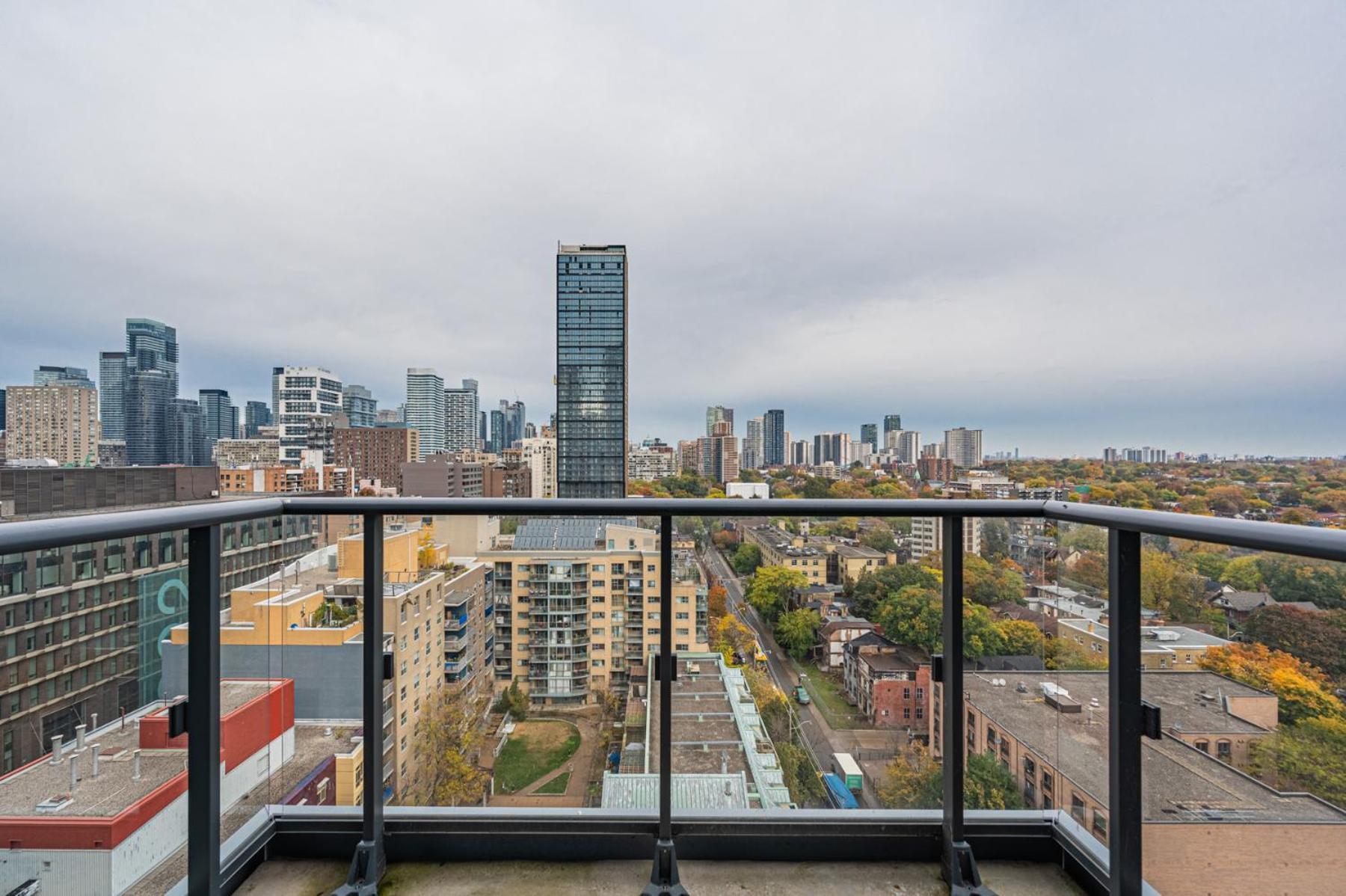 Toronto Garden Suites Ngoại thất bức ảnh